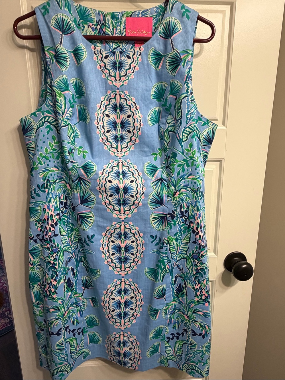 Lilly Pulitzer Blue Floral Medallion Sleeveless Shift Dress
